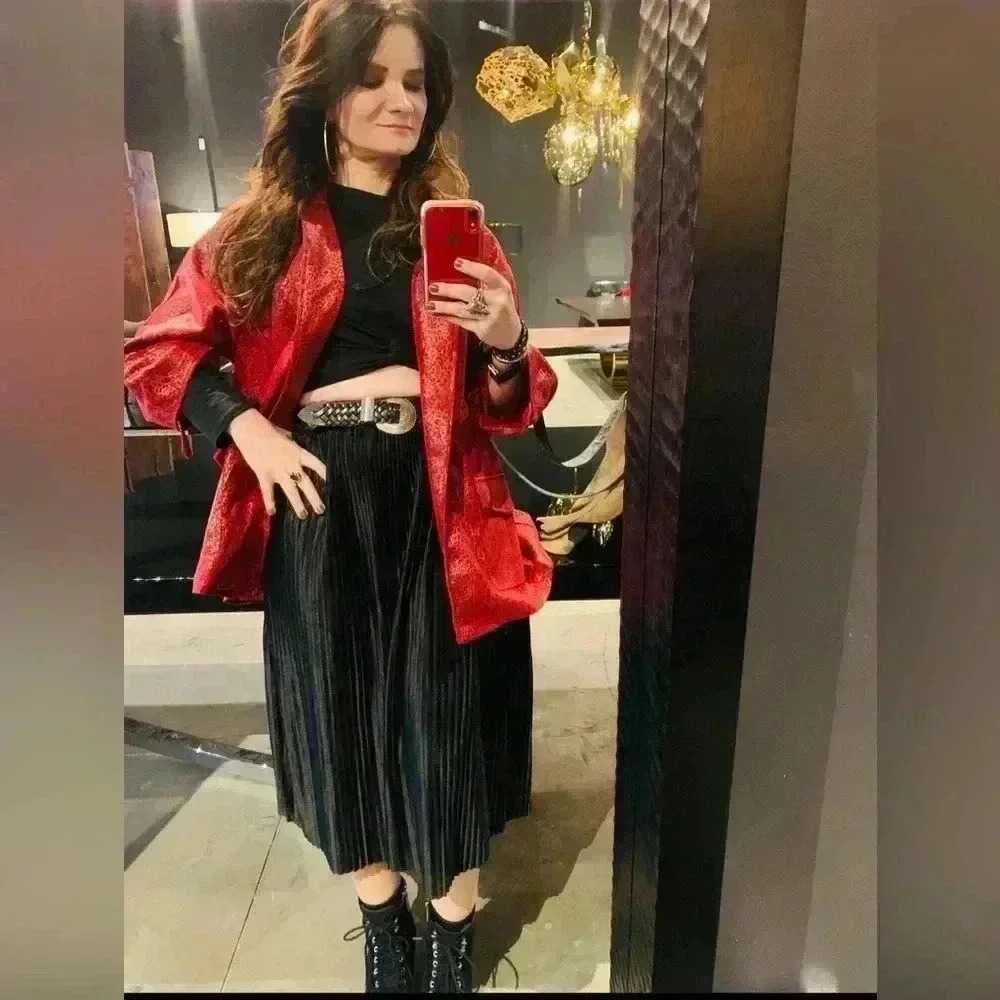 Linear Red Shiny Jacket - image 2